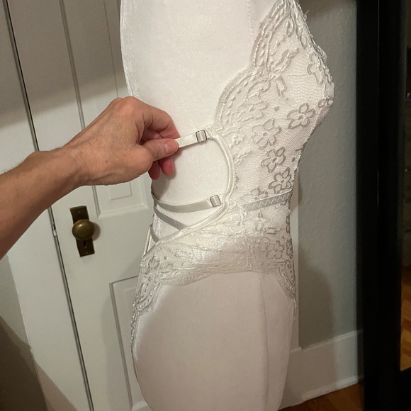 White sexy detailed lace bodysuit ** - Picture 5 of 14